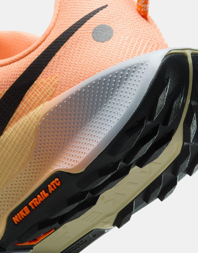 Nike - Pegasus Trail 5 - Women's