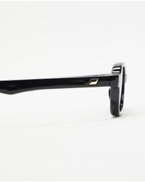Le Specs - Pilferer