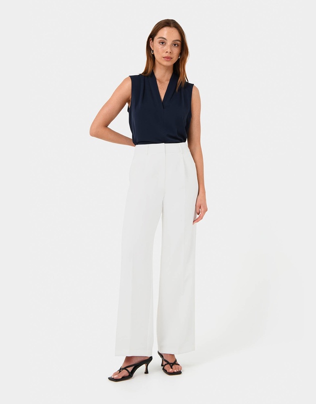 Forcast - Alivia 2 V-Neck Top
