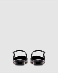 Nine West - Socio