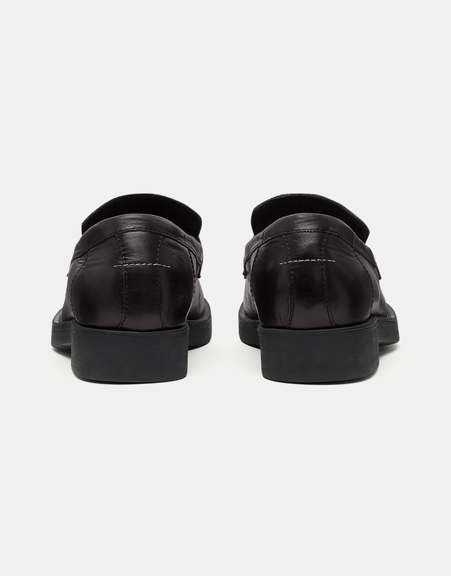 MM6 Maison Margiela - Logo Embossed Moccasins - Women's
