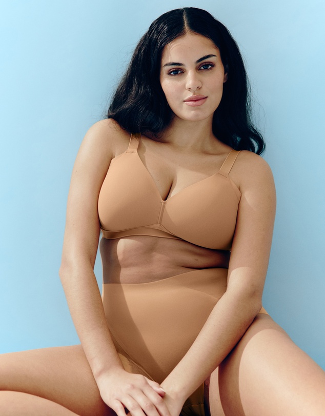 Naturana - Side Smoothing Wireless Padded Bra