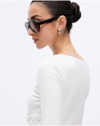 Minima Esenciales - Eliana Long Sleeve Draped T-Shirt
