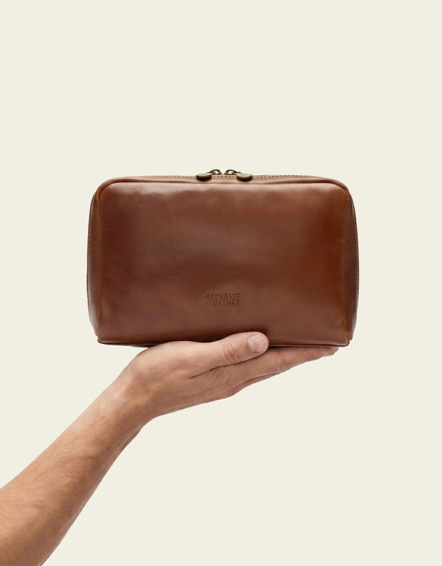 Republic of Florence - Primo Matt Brown Toiletry Bag