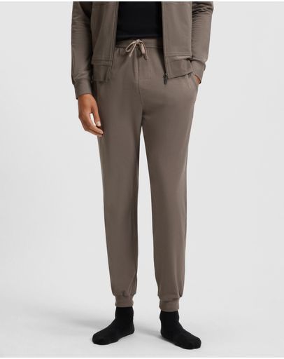 Medium Brown