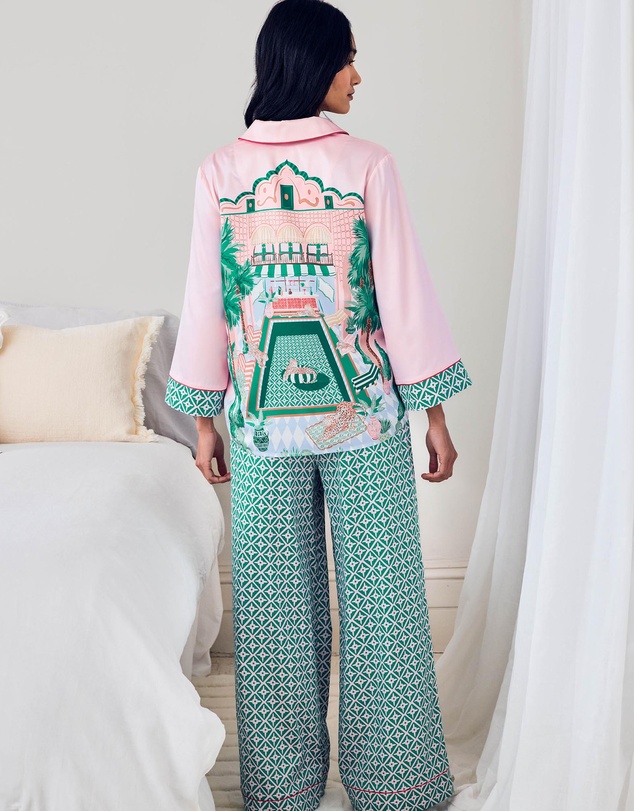 Chelsea Peers - Satin The Clubhouse Print Long Pyjama Set
