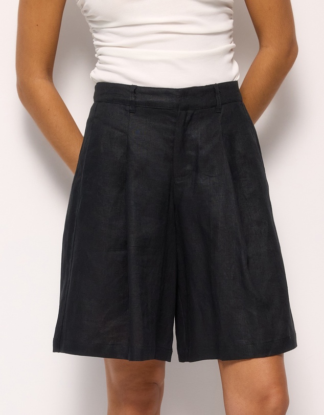 AERE - Linen Bermuda Shorts