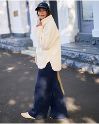 Ceres Life - Teddy Jacket