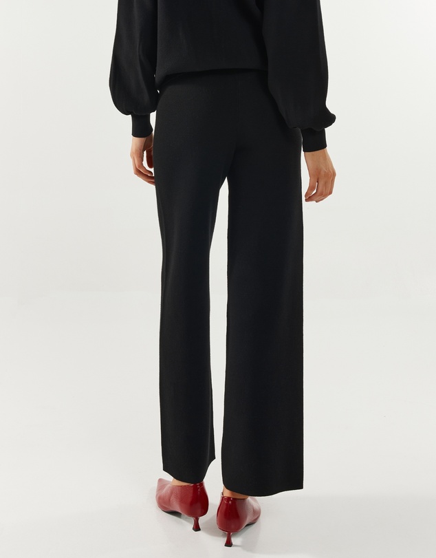 Madison The Label - Anthea Knit Pants