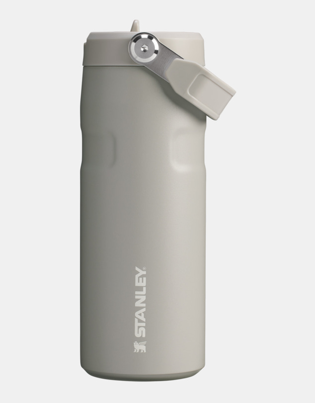 Stanley 1913 - The IceFlow™ AeroLight™ Flip Straw Water Bottle 16oz