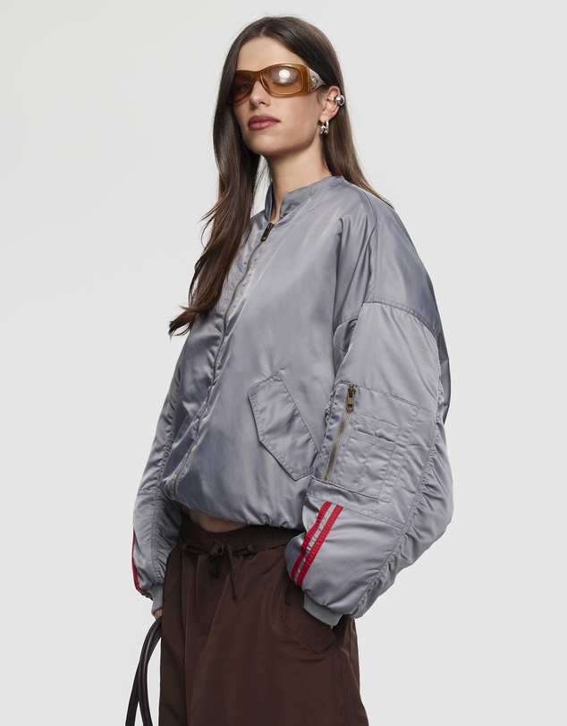 Lioness - Bloom Bomber