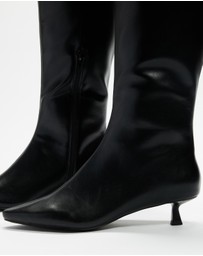 Dazie - Olivia Kitten Heel Boots