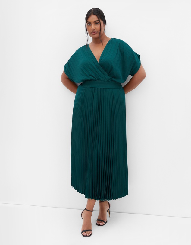 City Chic - Plus size Elia Pleat Dress - emerald