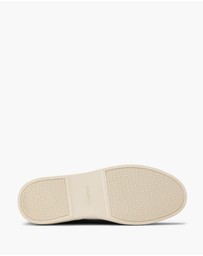Aquila - Breeze Nubuck Chukka Boots