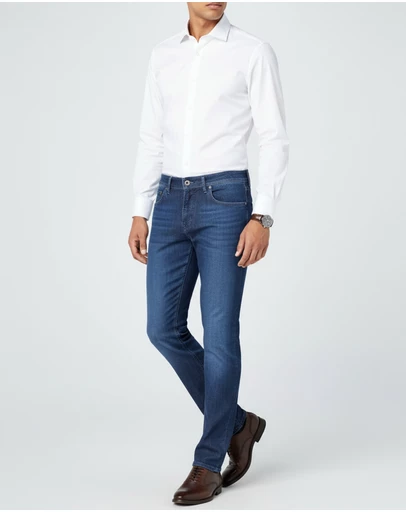 Henry Bucks - McKinnon & Co X Gardeur Sandro Business Jeans