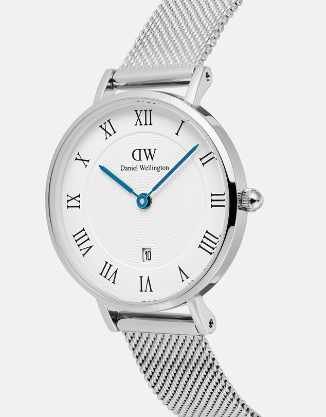 Daniel Wellington - Petite 28mm Roman Numerals Date Sterling S
