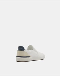 ALDO - Saredon Slip Ons