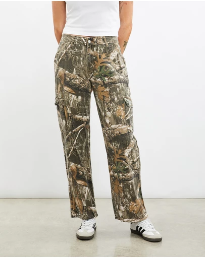 Vintage by The Real Deal - Pre Loved - Vintage Realtree Camo Cargo Pants