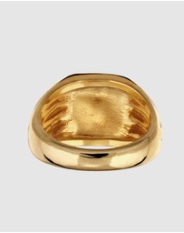 Kuzzoi - ICONIC EXCLUSIVE - Artisan Floral Scroll Signet Ring in Gold-Plated Silver
