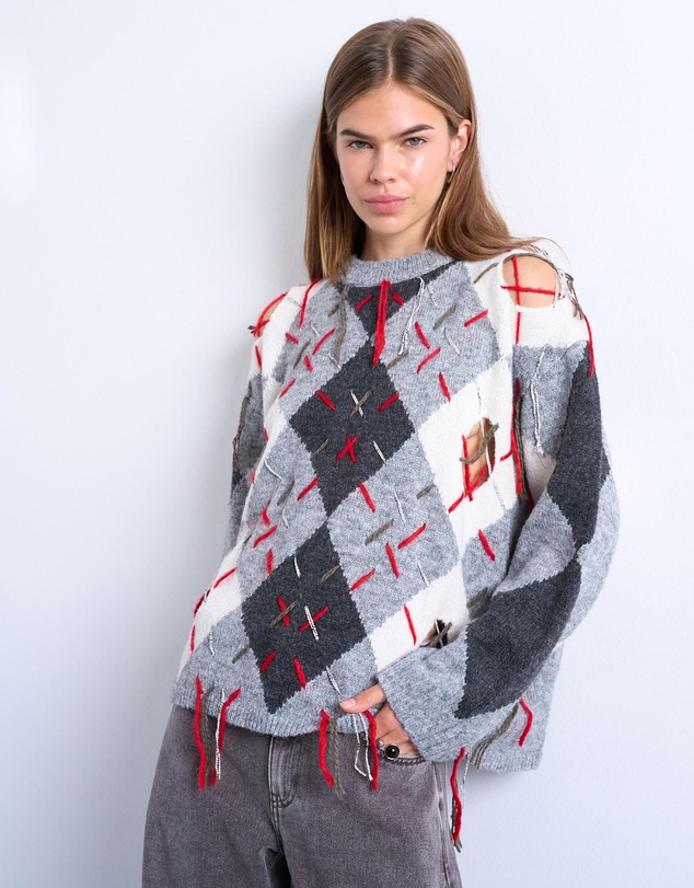 TOPSHOP - Knitted Argyle Distressed Jumper