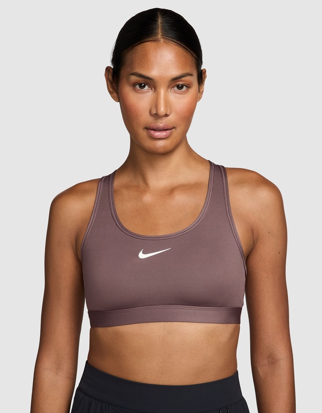 Nike - Nike Swoosh Medium Support Padded Sports Bra