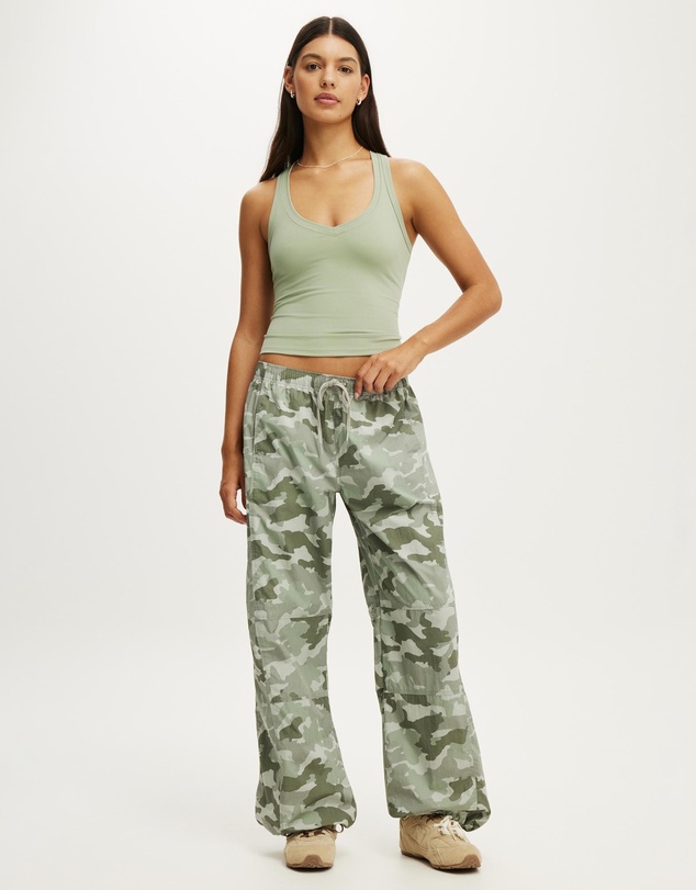 Cotton On Body Active - Ultra Soft Plunge Front Racer Tank