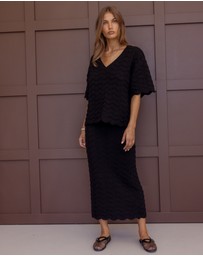 ALEXANDRA - Agape Top Black