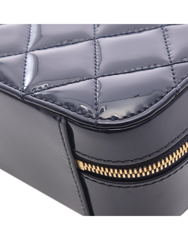Pre-Loved by Azura Reborn - Pre-Loved CC Quilted Patent Vanity Case