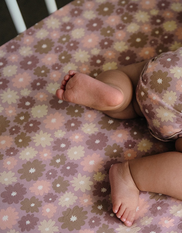 Kynd Baby - Fitted Cot Sheet in Bold Floral