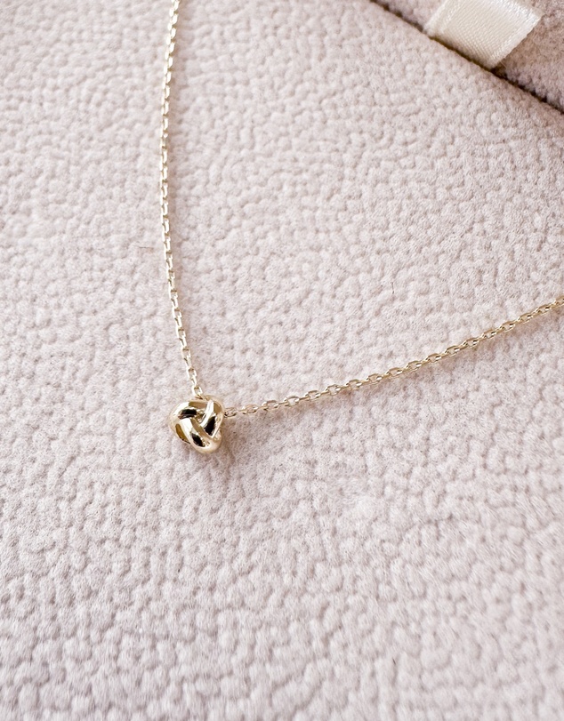 Luna Rae - Solid Gold - Forget Me Knot Necklace