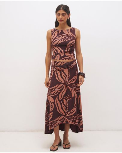 Flowy Leaf Print