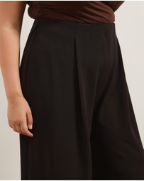 Atmos&Here Curvy - Gwen Pleated Palazzo Pants