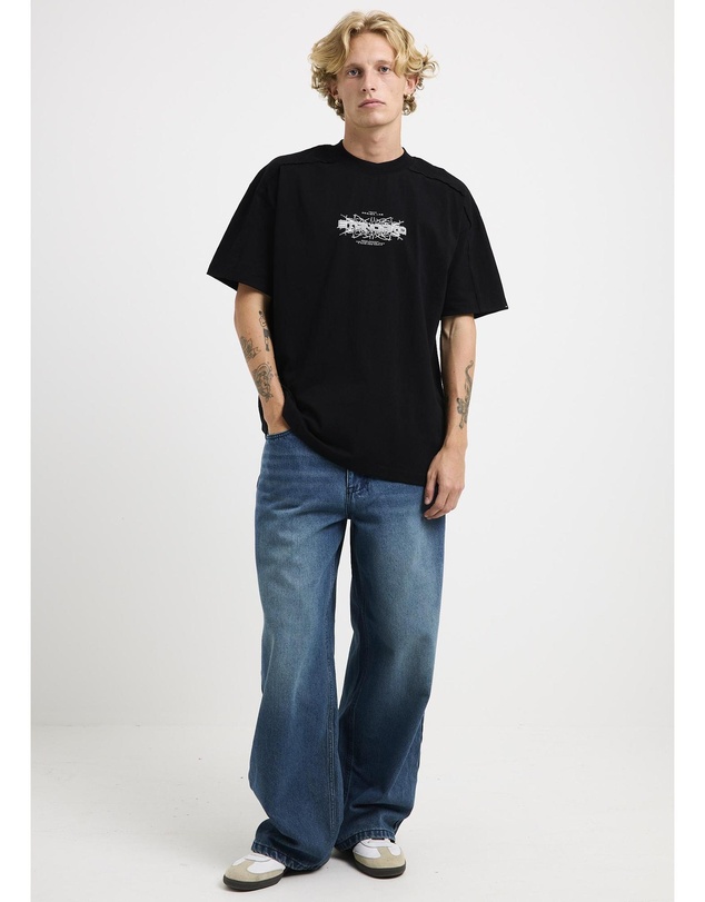 Standard - Freeze T-Shirt