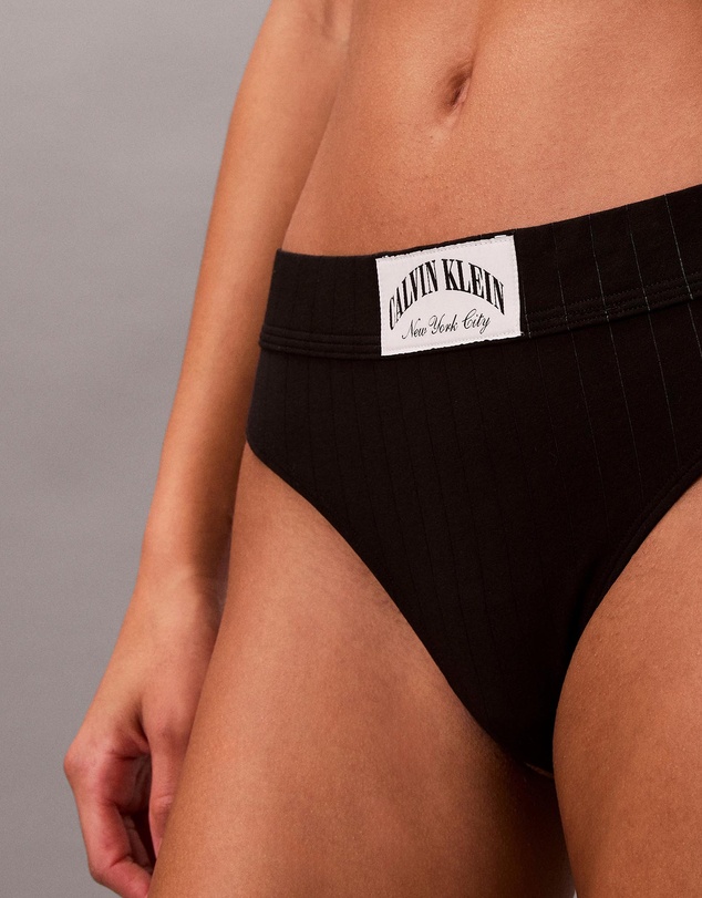 Calvin Klein - Heritage Athletic Thong