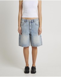 Insight - Kourtney Longline Jorts
