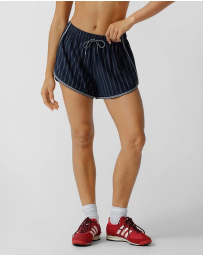Lorna Jane - Effortless Coastline Shorts