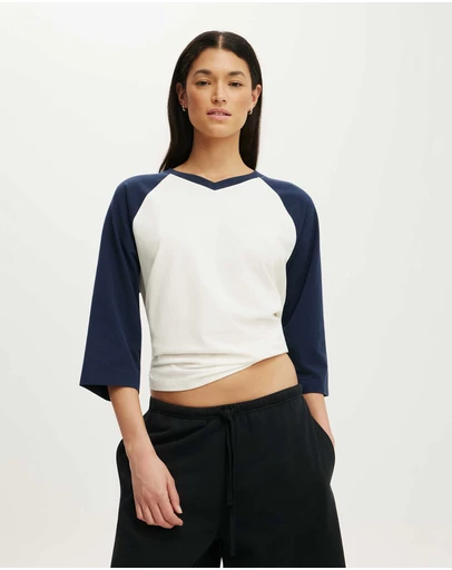 Cotton On Body Active - Active 3/4 Sleeve Graphic Raglan Tee