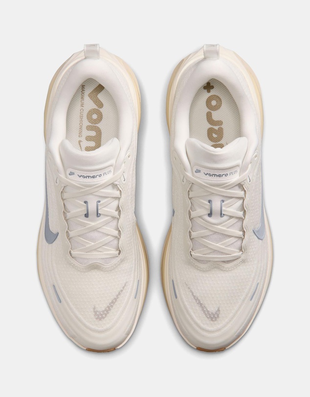 Nike - Nike Vomero Plus - Men's
