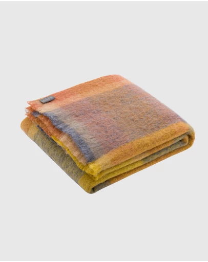St Albans - Alpaca Throw Derby