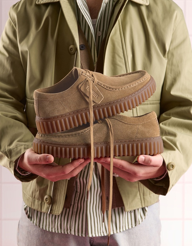 Clarks - Torhill Lo (M) Dark Sand