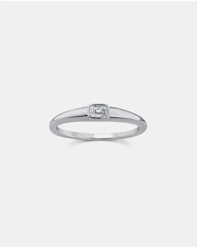 Zoe Olivia - 9K White Gold Emerald Cut Lab Grown Diamond Ring