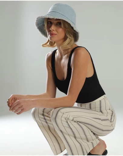 Morgan & Taylor - Jana Denim Bucket Hat in Blue