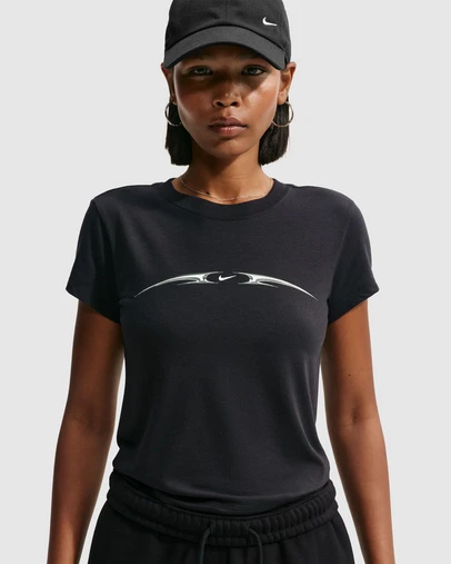 Nike - Sportswear Chill Knit Slim Cropped T-Shirt
