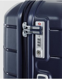 Samsonite - Oc2Lite 75cm Spinner Suitcase