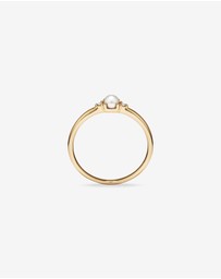 Michael Hill - 3 Stone Ring with Cultured Freshwater Pearl & Diamonds in 10kt Yellow Gold