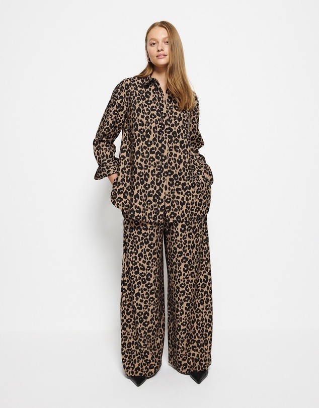 Commonry - Leopard Shirt