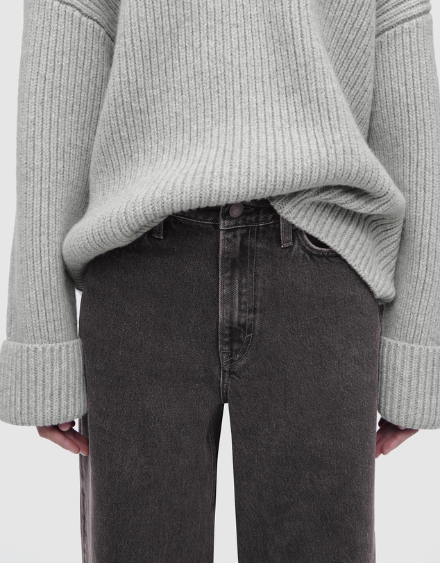 COS - Arch Tapered Jeans
