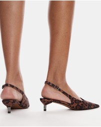 TOPSHOP - Ellie Slingback Mid Heel Court Shoes