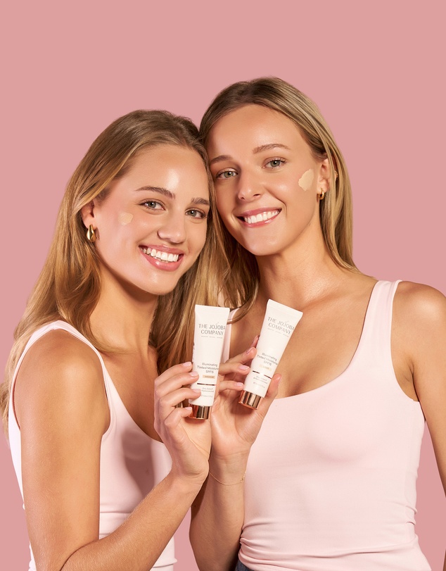 The Jojoba Company - Illuminating Tinted Moisturiser SPF 15 Medium 50ml 