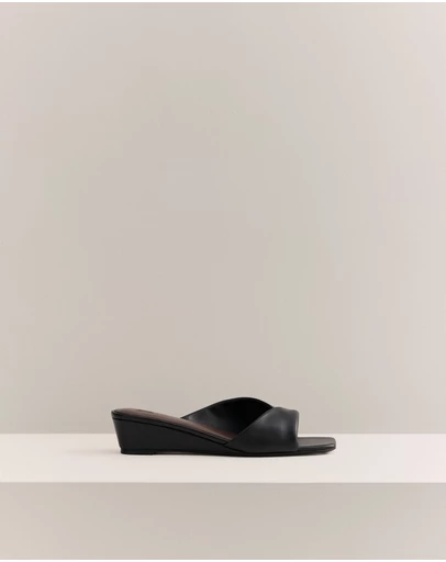 Trenery - Salva Wedge Mule in Black